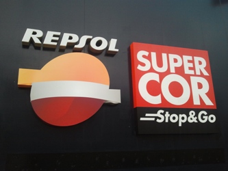 El Corte Inglés com supermercados nas bombas da Repsol
